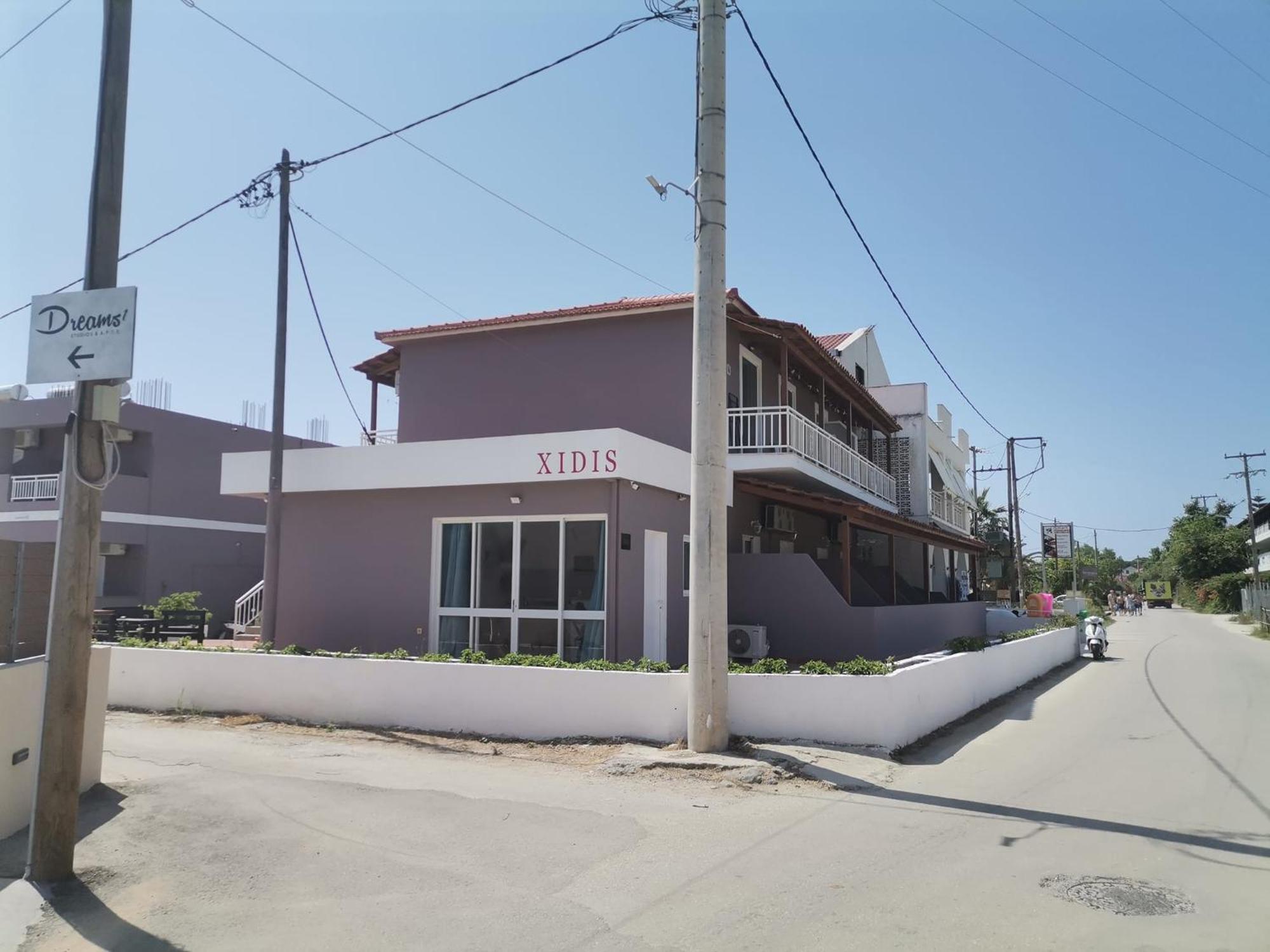 Xidis Hotell Laganas Exteriör bild